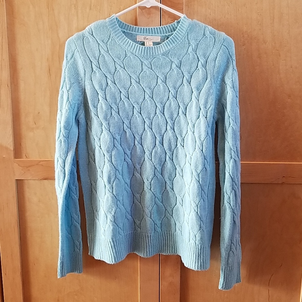 Cable knit sweater